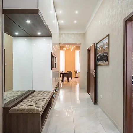 Apartment Luxury Dream With A Sauna In The Center Budapest